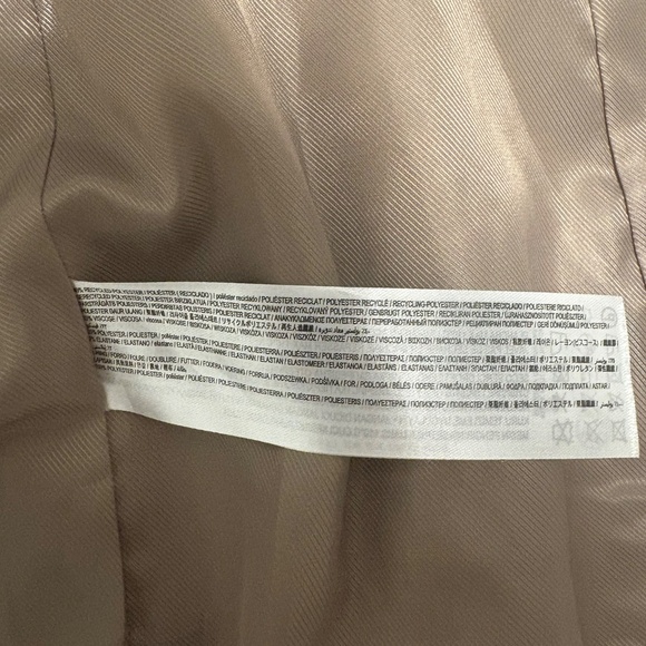 Double breasted micro houndstooth blazer from Mango - Picture 4 of 6